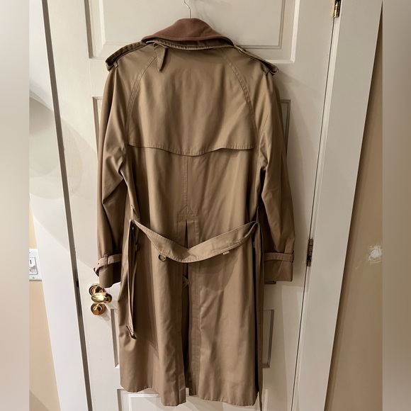 Vintage Men’s Burberrys Trench Coat - Picture 2 of 4